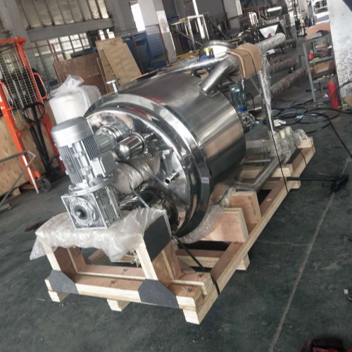 Delivery of deep fried electric fryers and steaming pots to Singaporean customer