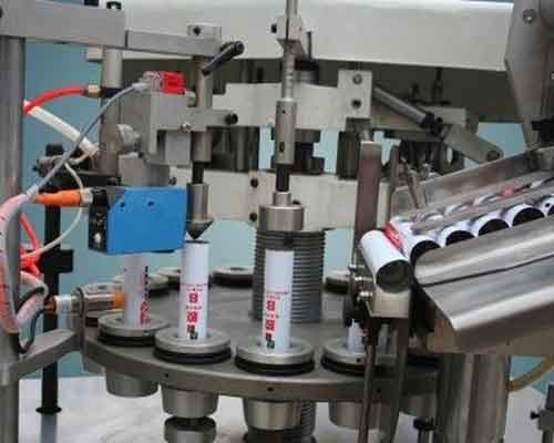 plastic tube fillingand tail sealing machine