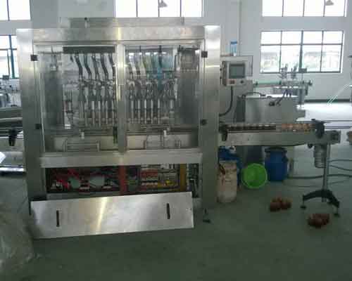 automatic sauce bottle filling capping machine